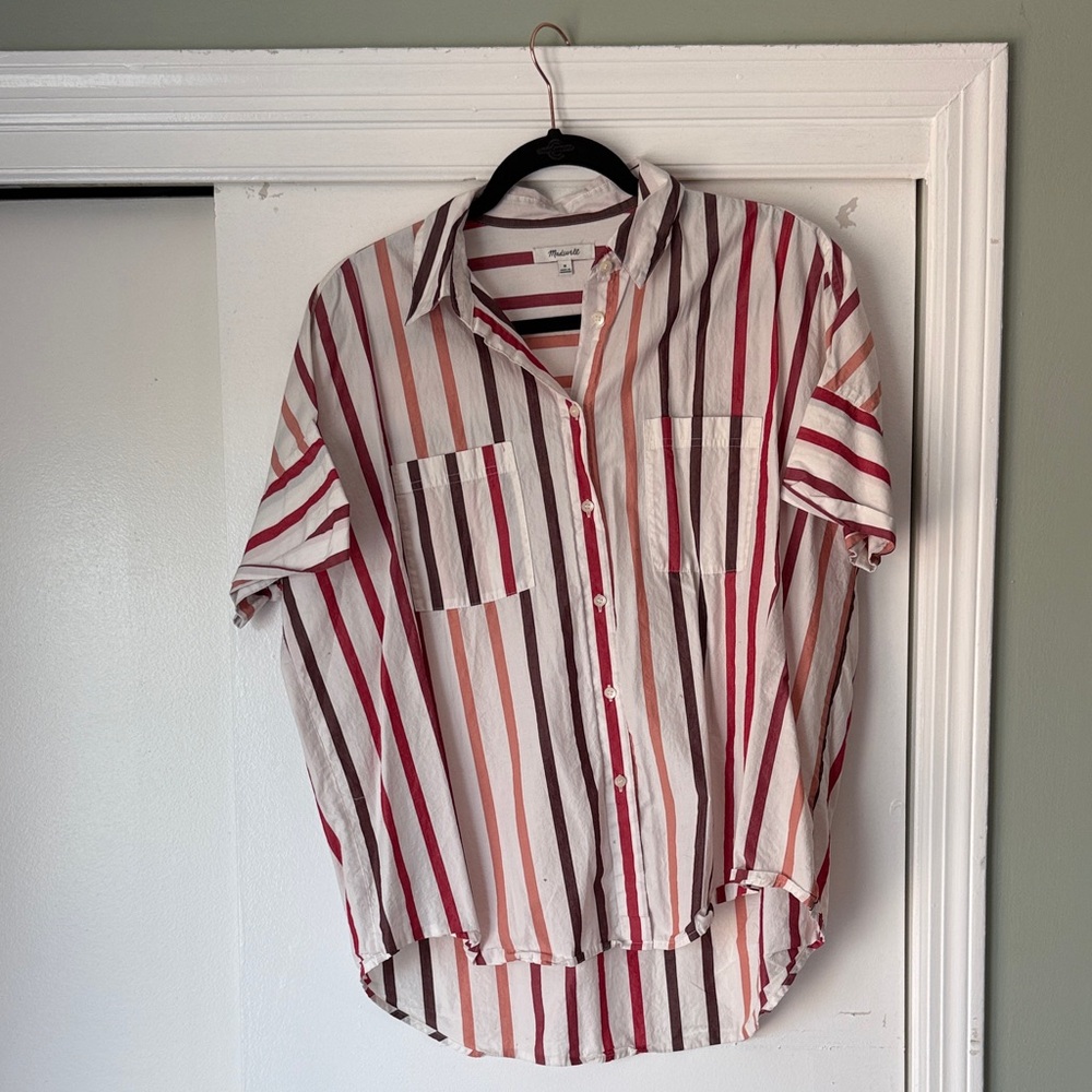 Madewell Red & Pink Striped Button-Down Shirt – Women’s Medium